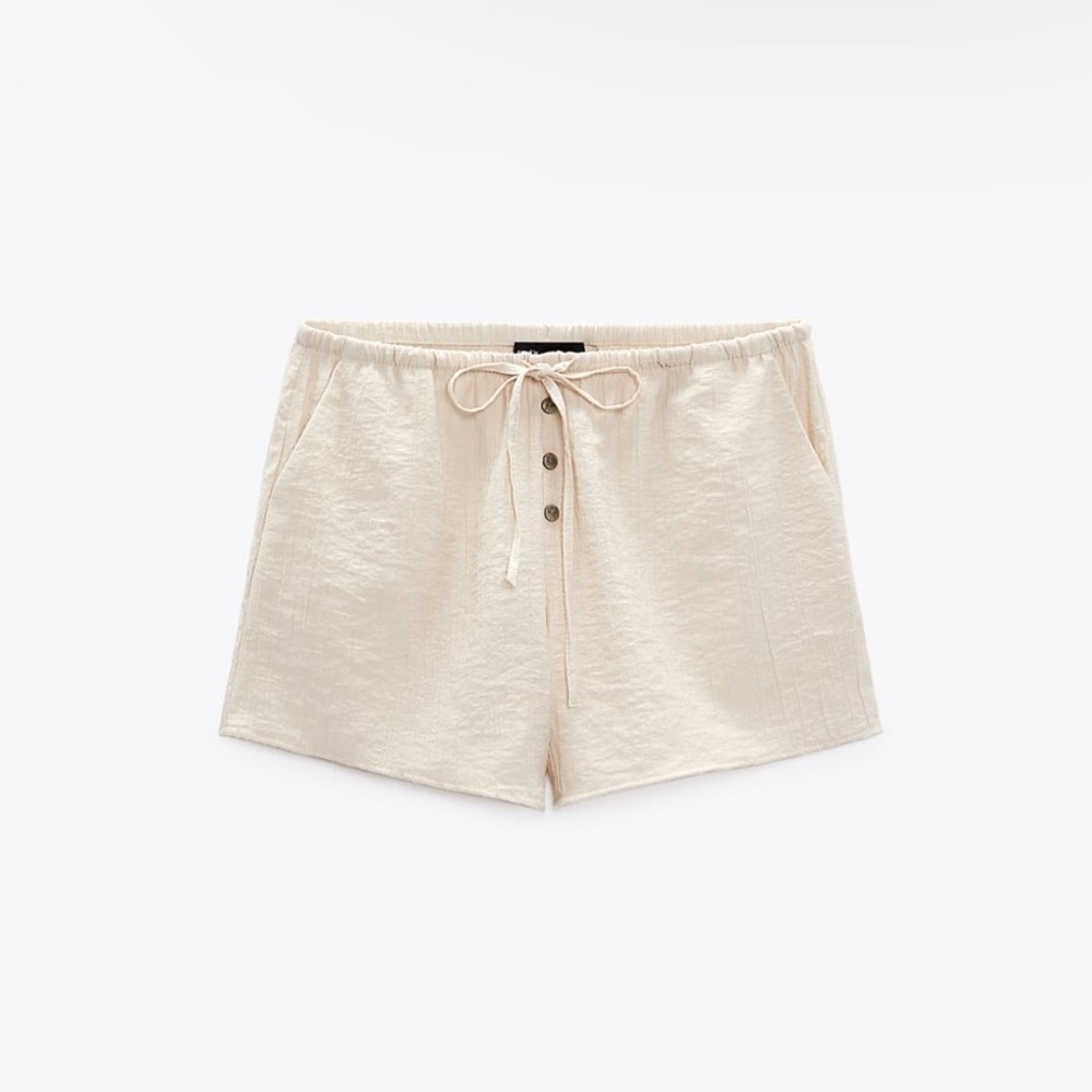 ZARA Structured Shorts Ivory